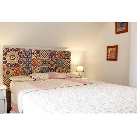 Roomalaga Santa Isabel 2 Appartement